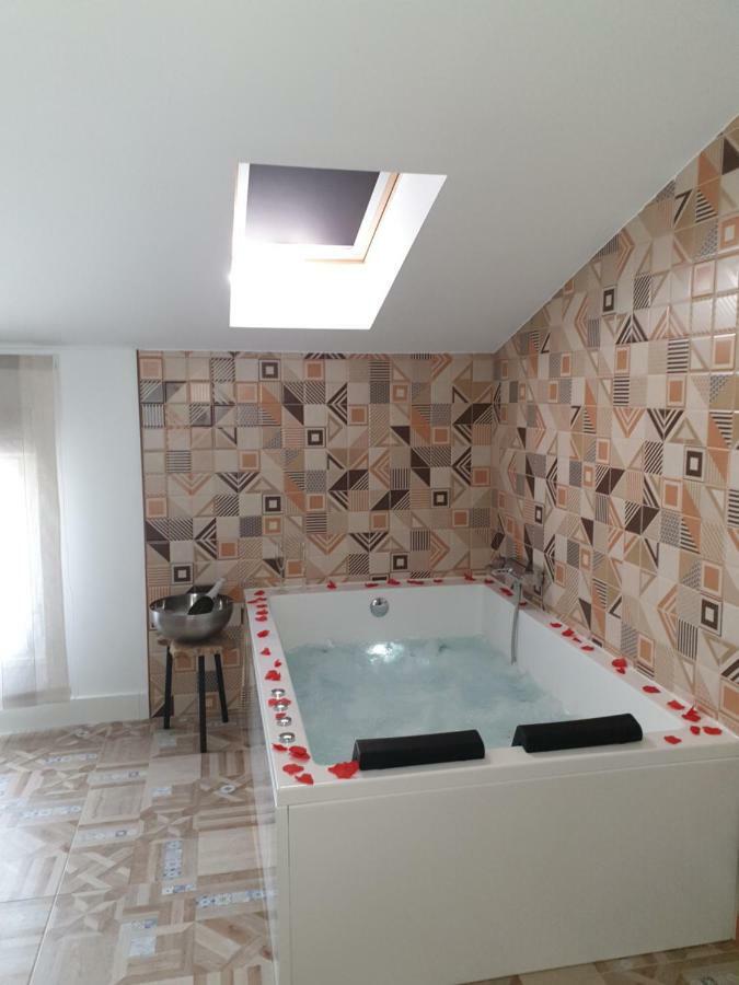 Apartamentos Hostal Cabanas Carboneras de Guadazaon Ngoại thất bức ảnh