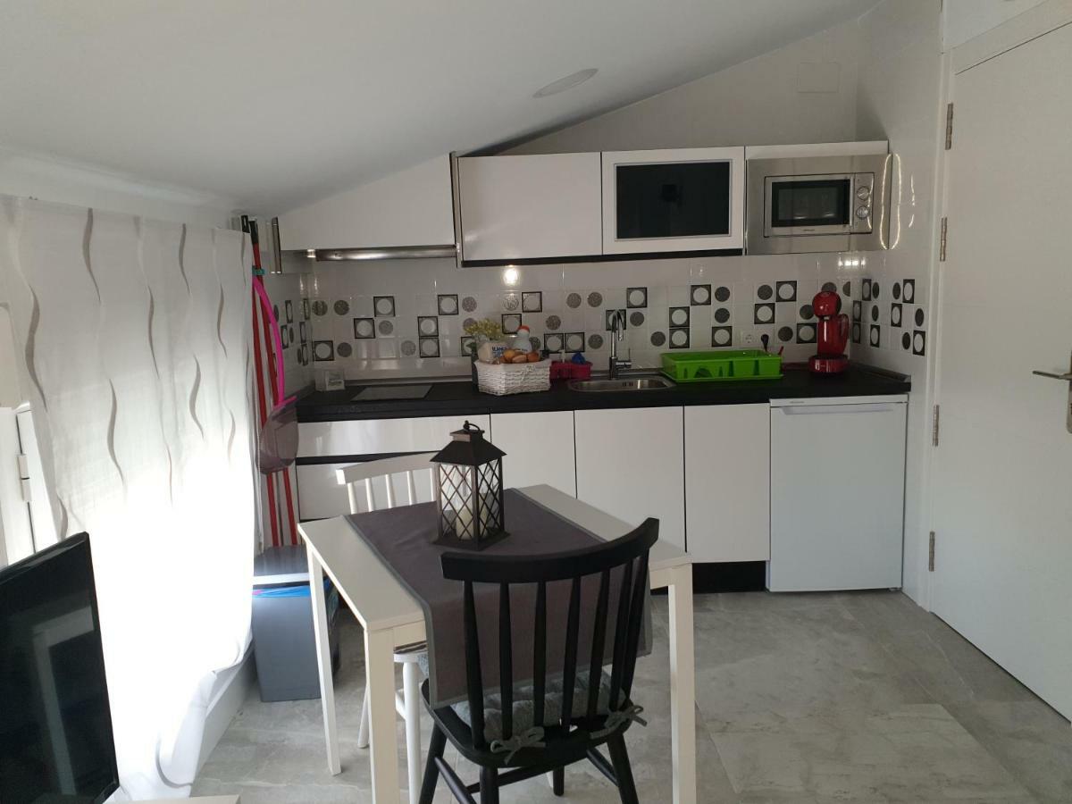 Apartamentos Hostal Cabanas Carboneras de Guadazaon Ngoại thất bức ảnh