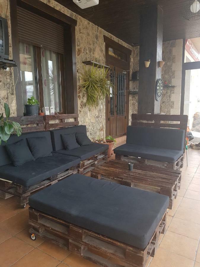 Apartamentos Hostal Cabanas Carboneras de Guadazaon Ngoại thất bức ảnh