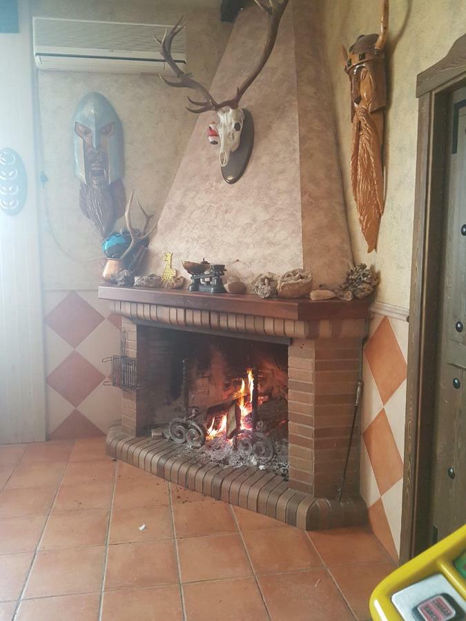 Apartamentos Hostal Cabanas Carboneras de Guadazaon Ngoại thất bức ảnh